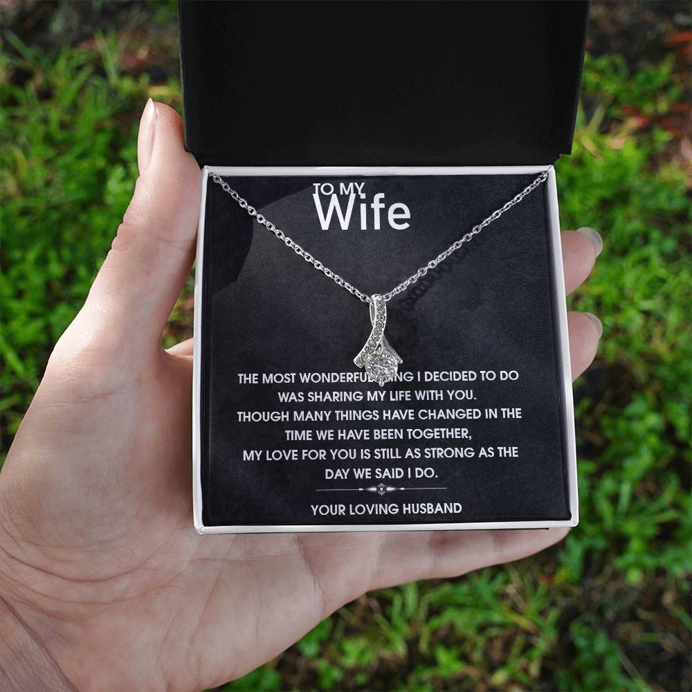 Alluring Beauty Necklace For My Wife (Yellow & White Gold Variants)